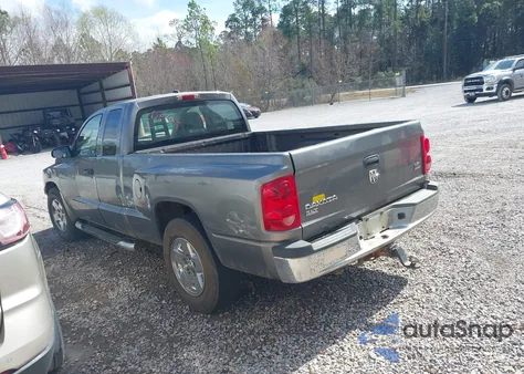 2005 Dodge Dakota Slt z USA, uszkodzony, nr VIN 1D7HE42N95S235440